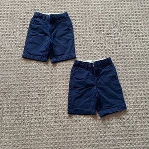 Boys Gap navy uniform shorts size 7 slim (qty 2 as shown)
